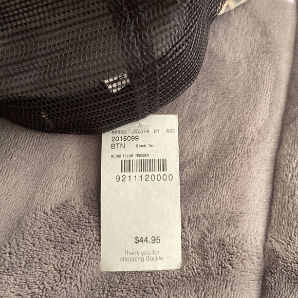 Women’s Rhinestone Trucker hat - Picture 4 of 4